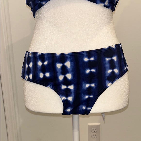 ATHLETA Mashiko Kata Wrap Cup Bikini Bra 34 B/C and bottoms - Picture 5 of 13